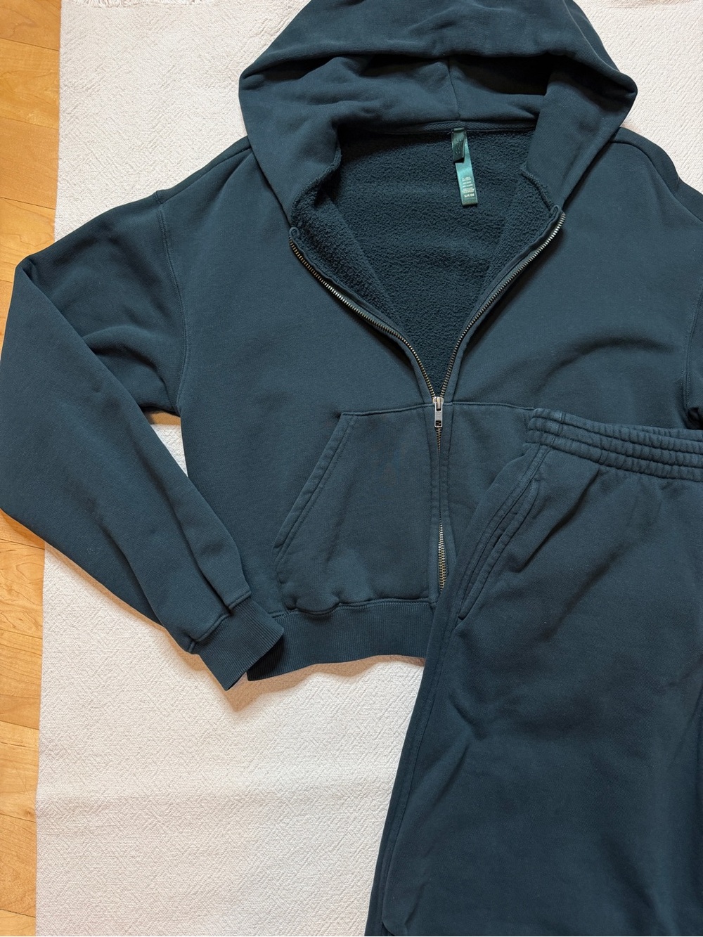 SKIMS Cypress Green Cotton Oversized Wide Leg Sweatpants & Crop Zipper Hoodie S - Picture 5 of 8